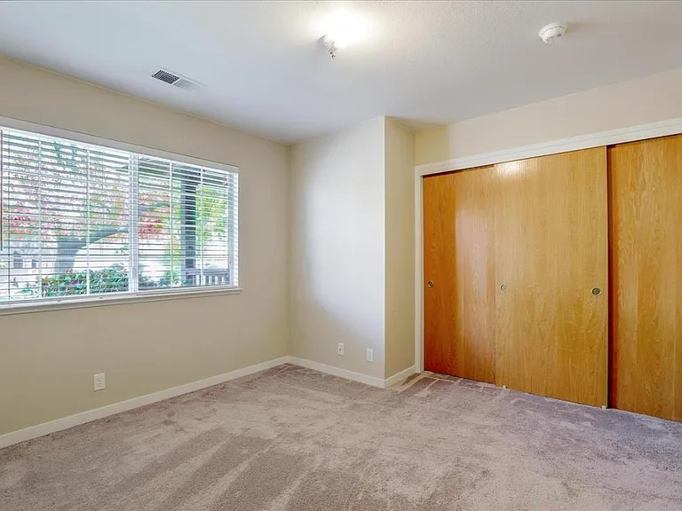 1024 Garland Ave — Photo 8
