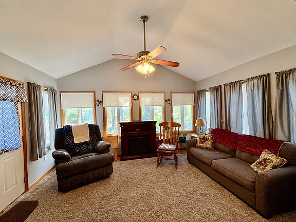 5th image of 31 Copperfield Dr #139