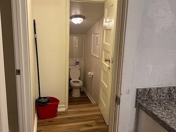 5th image of 11416 Park Ave S
