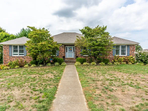 204 Hawthorne Dr, Nicholasville, KY 40356