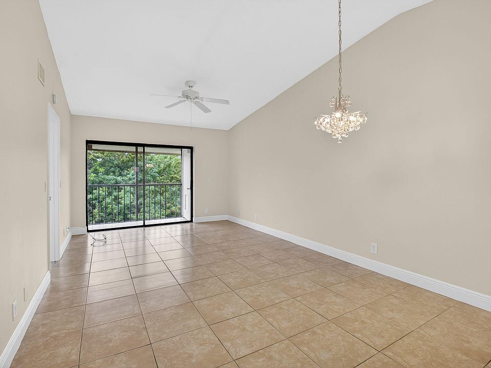 1st image of 21943 REMSEN Terrace #207