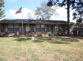 8108 Oakridge Rd, Sherwood, AR 72120