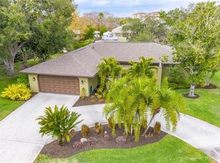 404 Sorrento Dr, Osprey, FL 34229