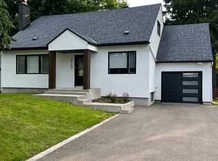 2112 Alta Vista Dr, Ottawa, ON K1H 7L8