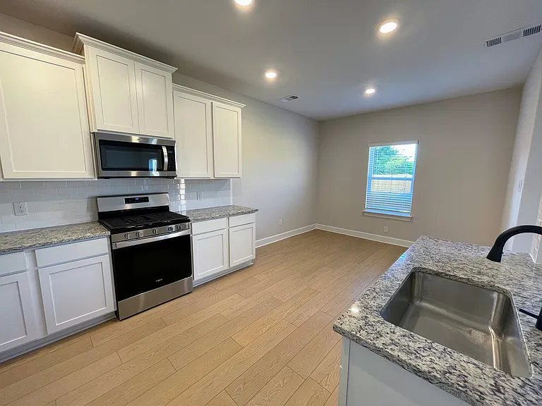 1414 Windermere Way — Photo 15