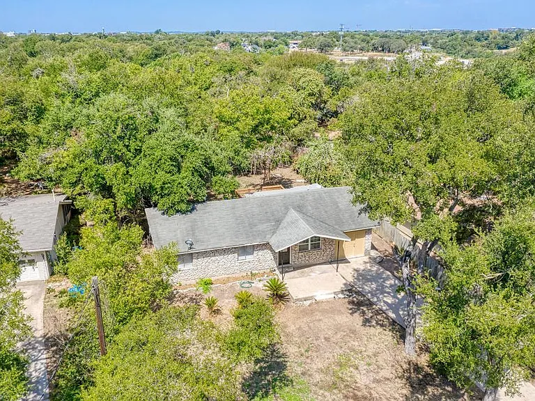 6300 Betty Cook Dr — Photo 6