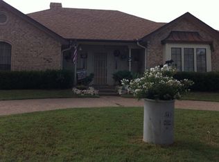 217 Comanche Trl, China Spring, TX 76633