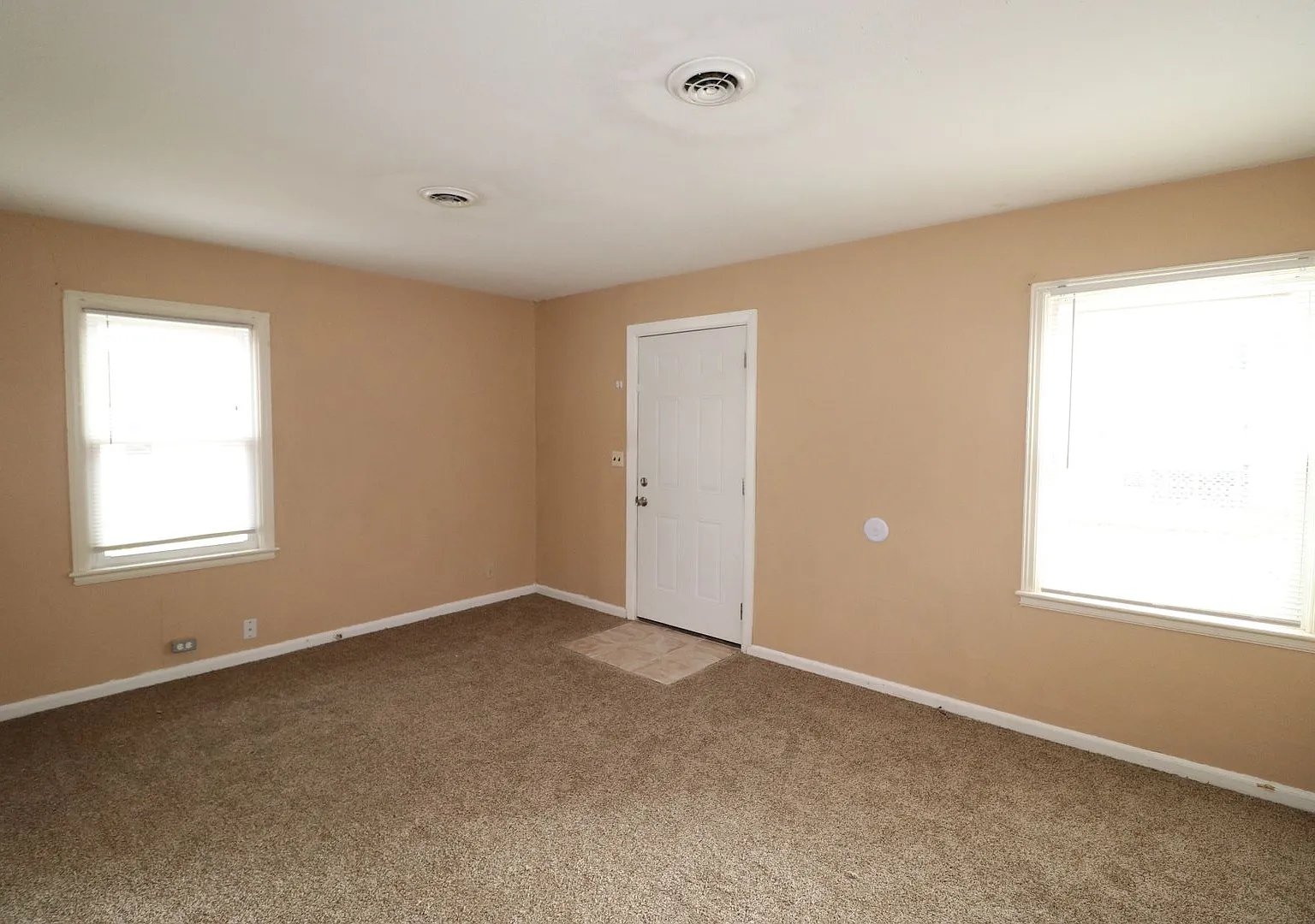 Spacious Home ready for rent! — Photo 4
