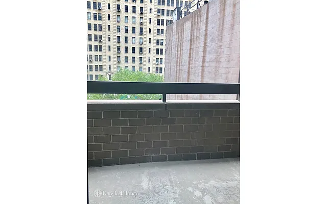 Rented by Douglas Elliman | media 17