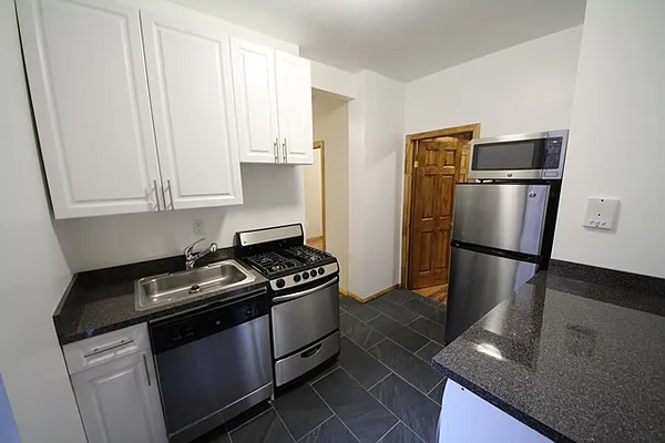 Rented by JR Properties, LTD | media 16