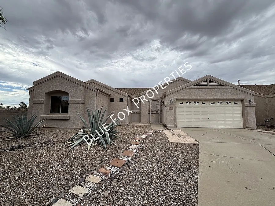 3149 S Quinn Dr