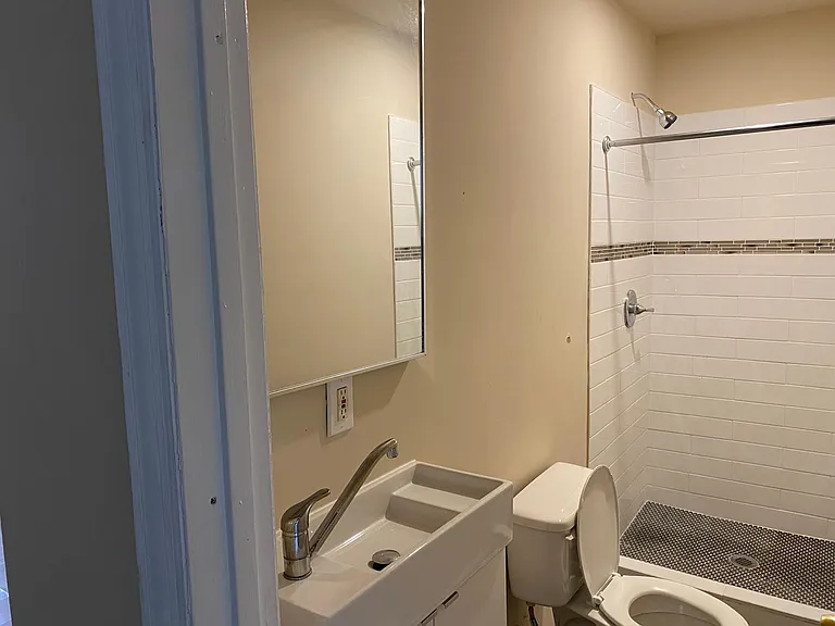 81 Jay St #3 — Photo 4