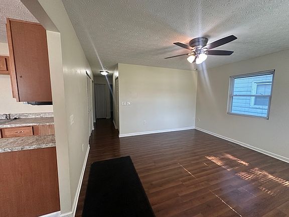 2nd image of 1203 Brentnell Ave