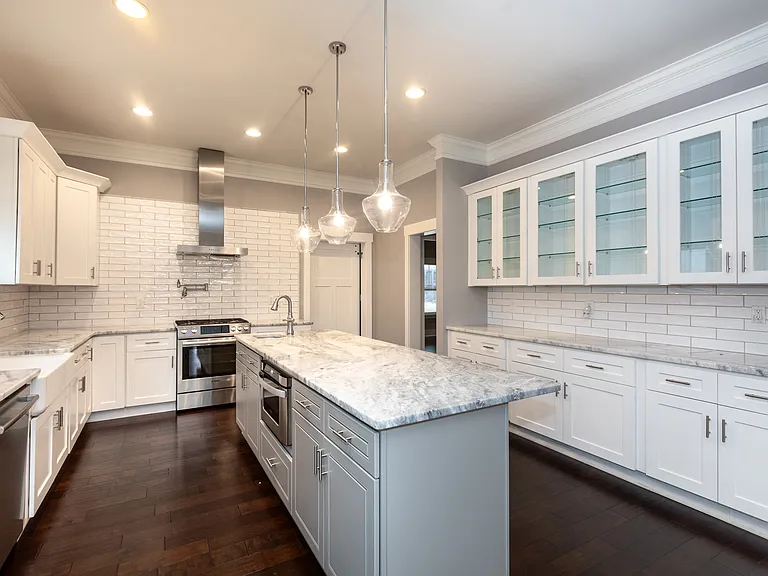 Entertaining kitchen