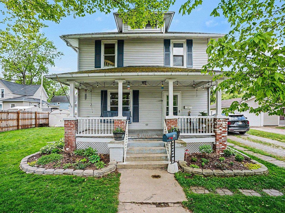 1st image of 208 N Nappanee St