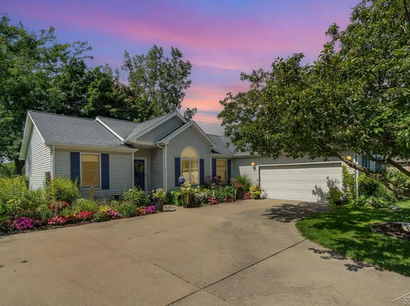 12300 Oak St, Birch Run, MI 48415