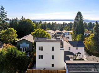 12060 8th Ave NW #B, Seattle, WA 98177