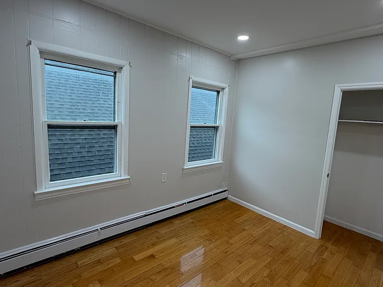 25 W 17th St — Photo 15