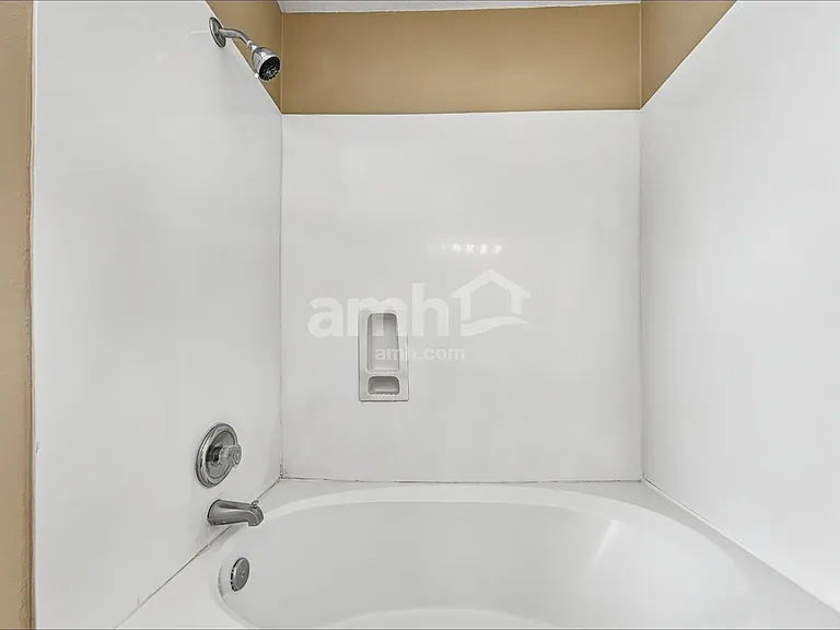 19934 Crested Hill Ln — Photo 12
