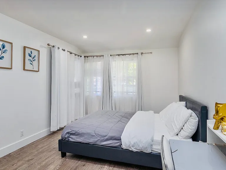 1 bedroom