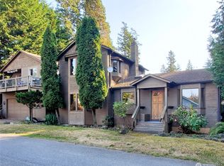 22 Alder St, Eastsound, WA 98245