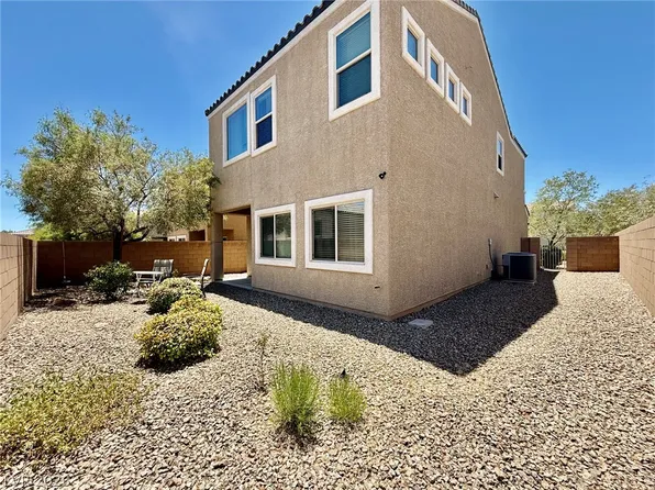 2848 Glass Vine Ct, Las Vegas, NV 89117