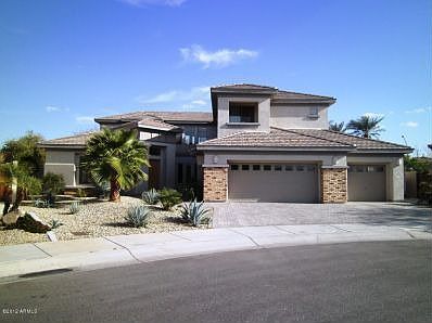 1st image of 865 W Orchard Ln