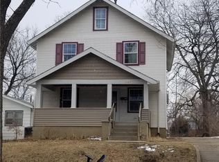 1365 E 12th St, Des Moines, IA 50316