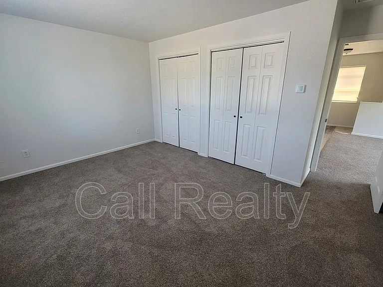 11122 E Valleyway Ave #UPPER — Photo 9