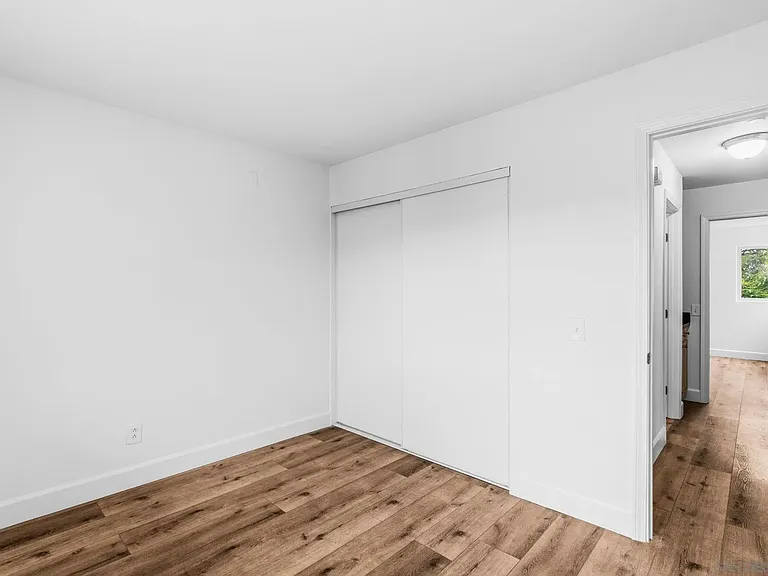 6434 Akins Ave #512 — Photo 12