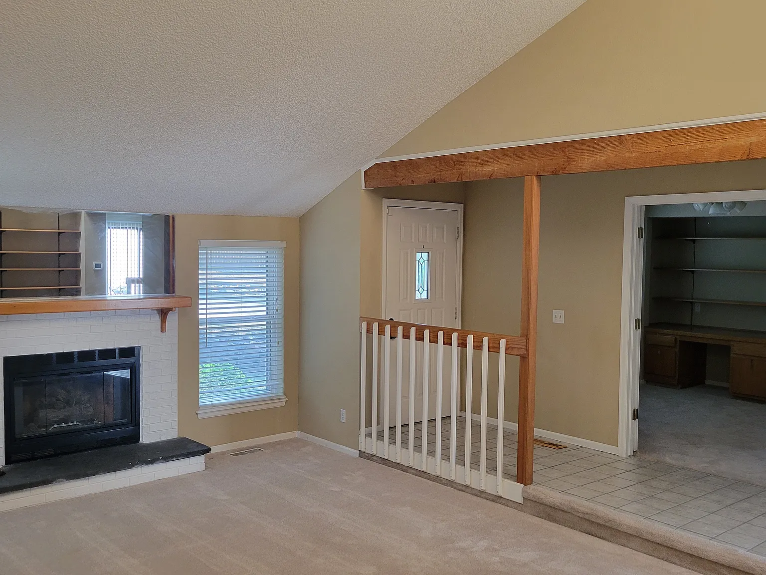 4 bed, 2482 sqft, $3,150 — Photo 3
