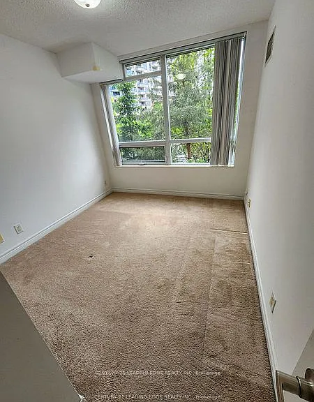 33 Cox Blvd #233 — Photo 6