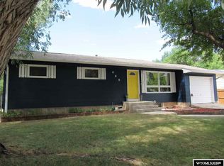 695 N 9th St, Lander, WY 82520