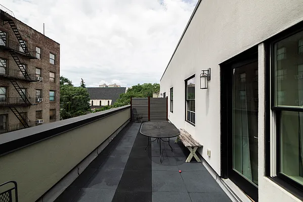 Rented by Maplewood Management | media 35