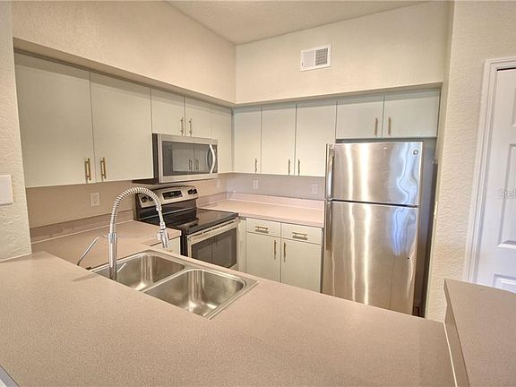 4th image of 2167 Lake Debra Dr APT 736