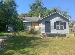 2143 Johnson St N, South Bend, IN 46628