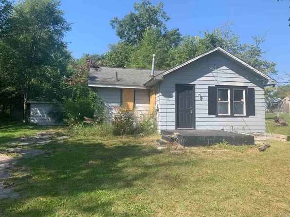 2143 Johnson St N, South Bend, IN 46628