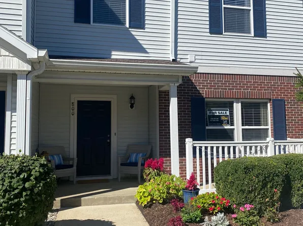 12215 Pebble St Unit 800, Fishers, IN 46038