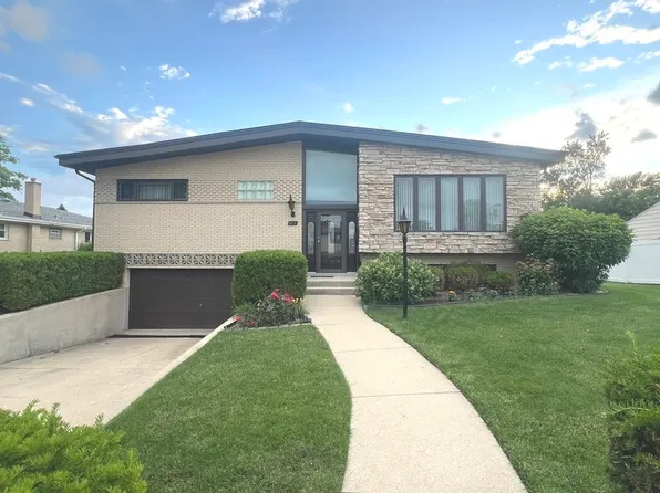 5018 N Olympia Ave, Chicago, IL 60656