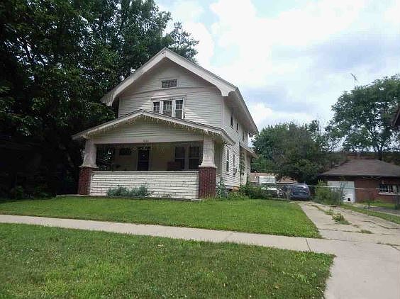 2nd image of 1822 S 5th St