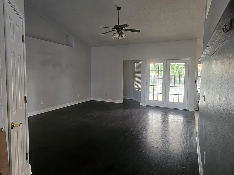 2202 Hagood Loop — Photo 20