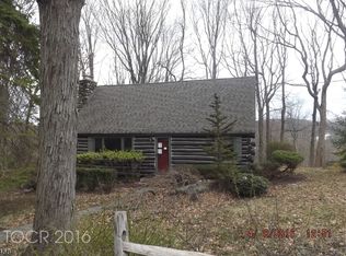 4 Westcrest Trl, Kinnelon, NJ 07405