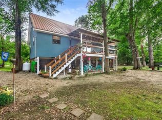 18959 Peters Bend Rd, Bogalusa, LA 70427