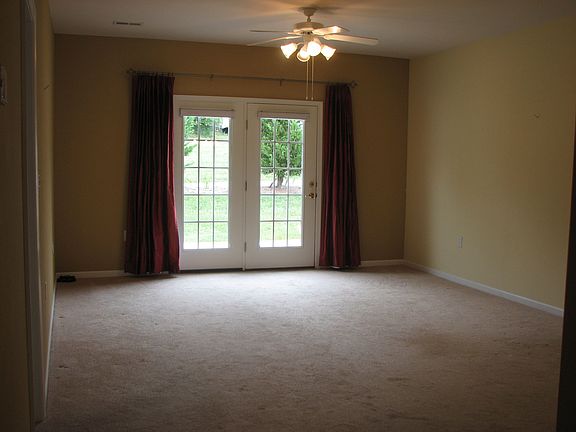 2nd image of 63 Crocetti Ln