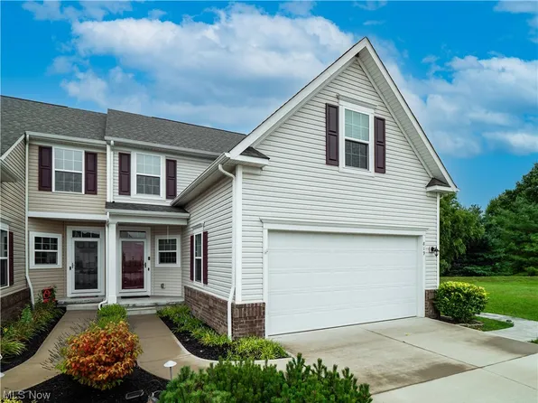 819 Walcutt Ct, Lagrange, OH 44050