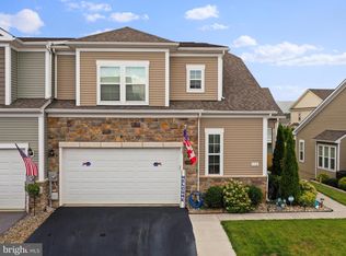 116 Strathmore Way E, Martinsburg, WV 25403