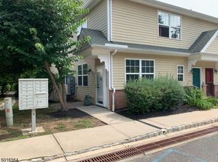 17 William Martin Way #17, Flemington, NJ 08822