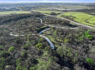 1538 S Stonewood Dr, West Des Moines, IA 50266