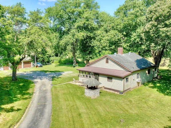 604 Rifle Range Rd, Alexandria, KY 41001