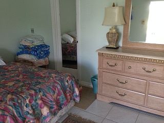 4th image of 1127 Cambridge #F